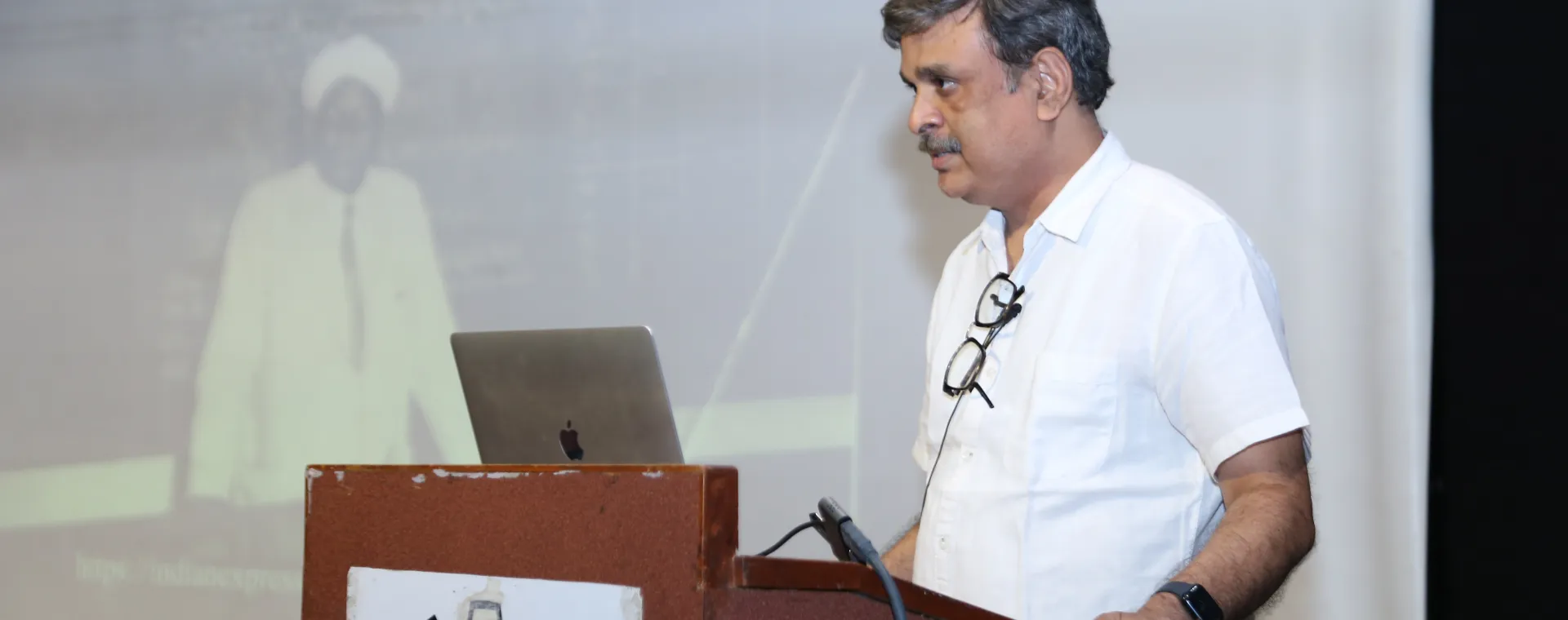Prof. Samir Maji delivering National Science Day 2024 Lecture at IIT Bombay