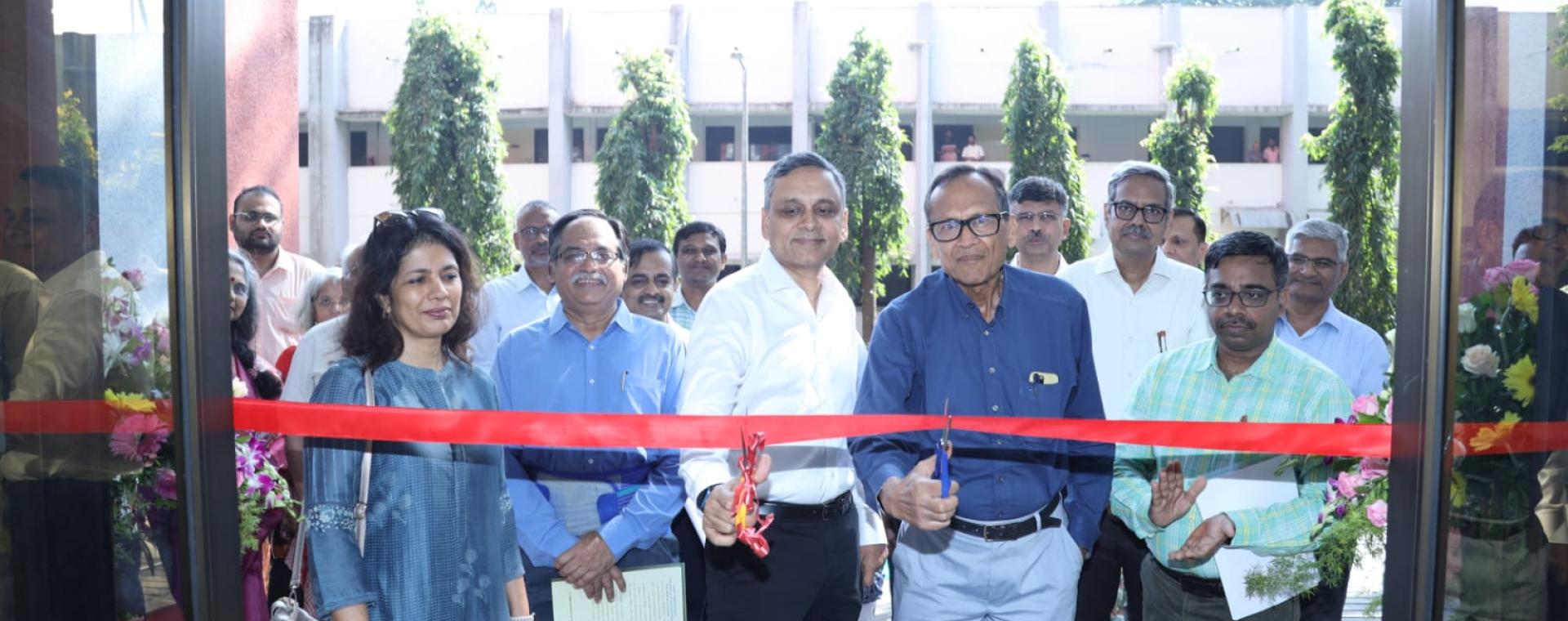 Dignitaries during ribbon-cutting ceremony during A91 Eco Hub Launch