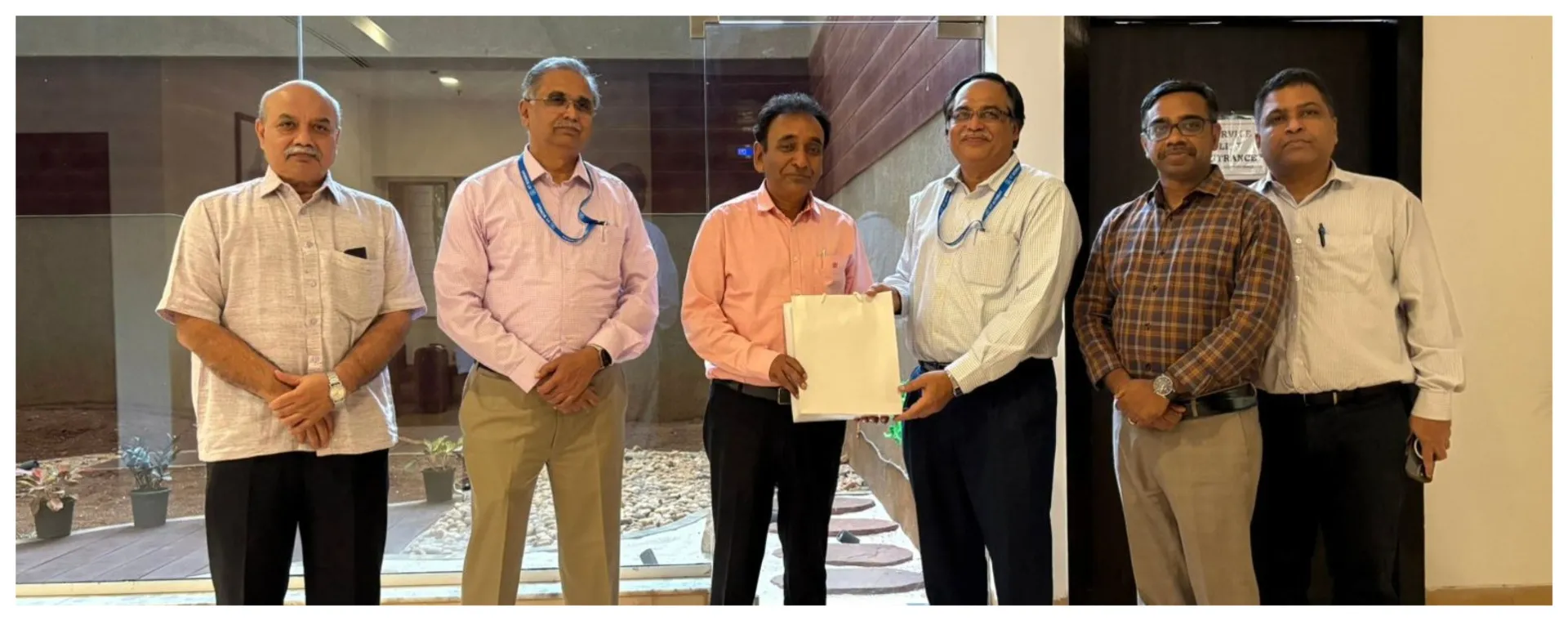 Mr. Rajesh Agarwal, Hon’ble Chief Secretary, GoM Visits IIT Bombay