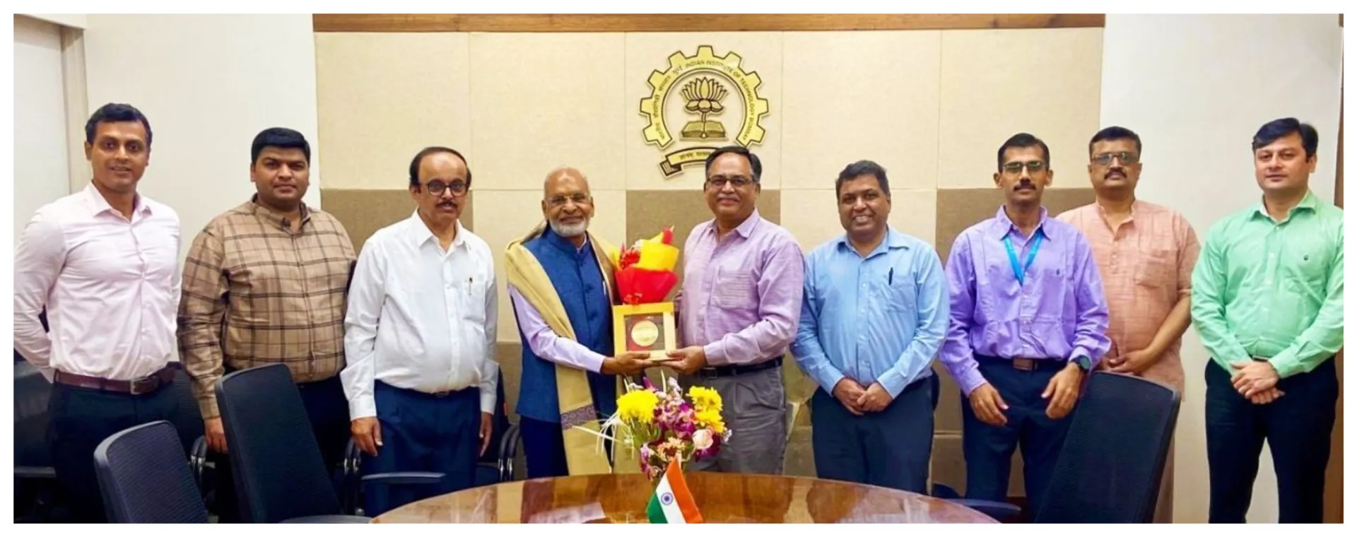 IIT Bombay Hosts Padma Shri Awardee Mr. Satyanarayan Nuwal