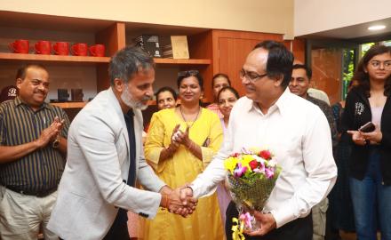 IIT Bombay Director Prof. Shireesh Kedare being felicitated during the launch of Institute’s New Souvenir Shop